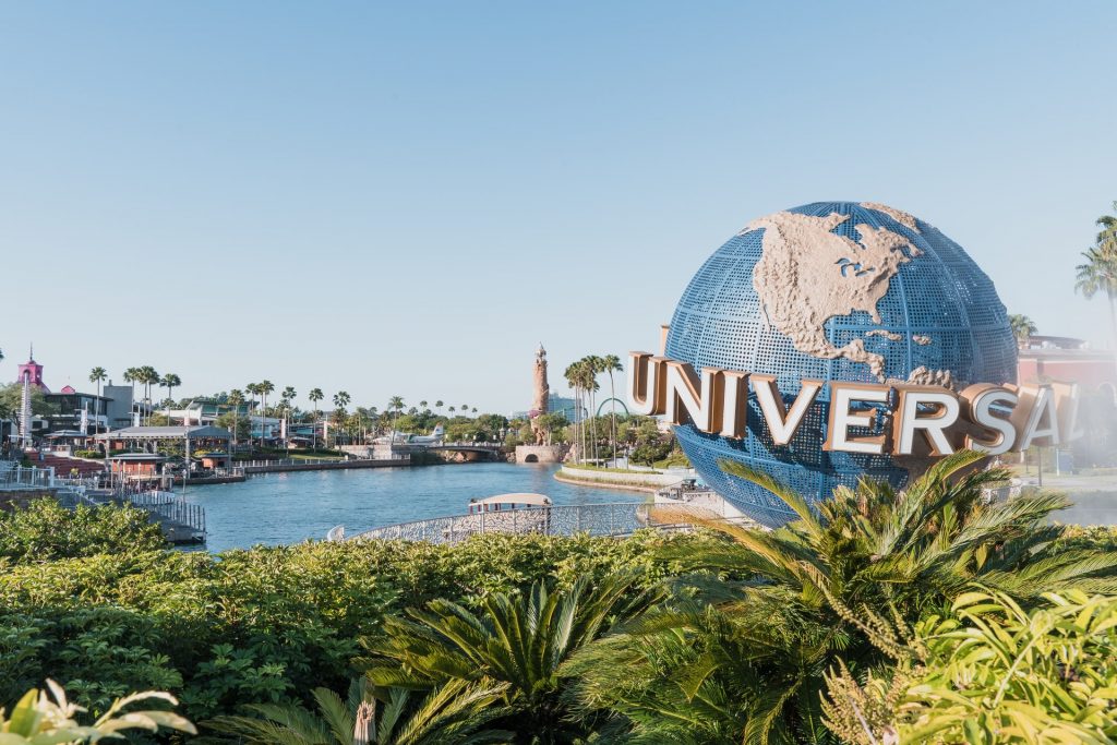Universal Studios sign - one of the things to know before moving to Orlando