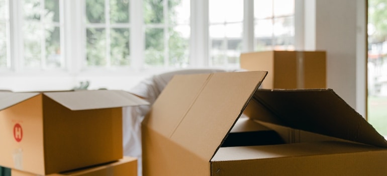 Boxes packed according to the ultimate moving checklist